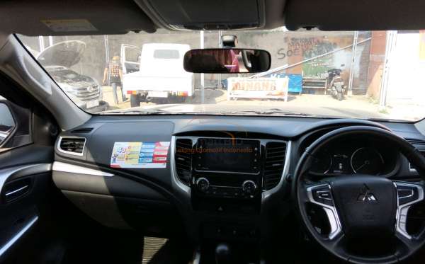 MITSUBISHI PAJERO SPORT 2.5L EXCEED (4X2)