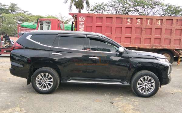 MITSUBISHI PAJERO SPORT 2.5L EXCEED (4X2)