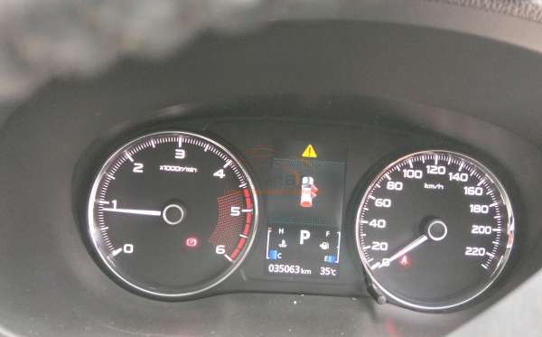 MITSUBISHI PAJERO SPORT 2.5L EXCEED (4X2)