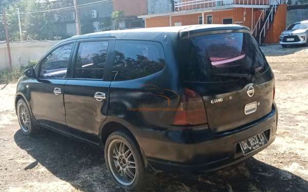 NISSAN  GRAND LIVINA