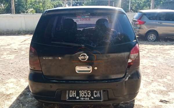 NISSAN  GRAND LIVINA