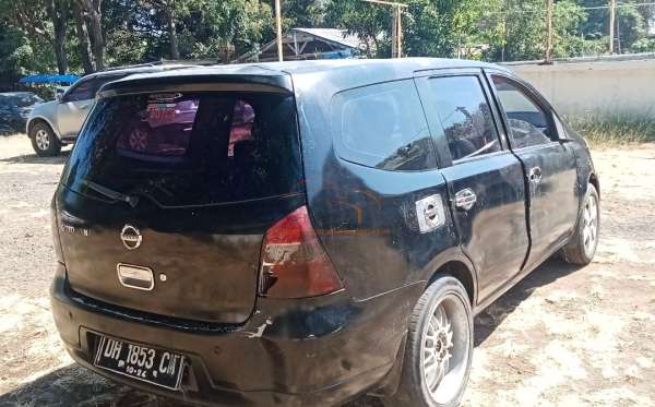 NISSAN  GRAND LIVINA