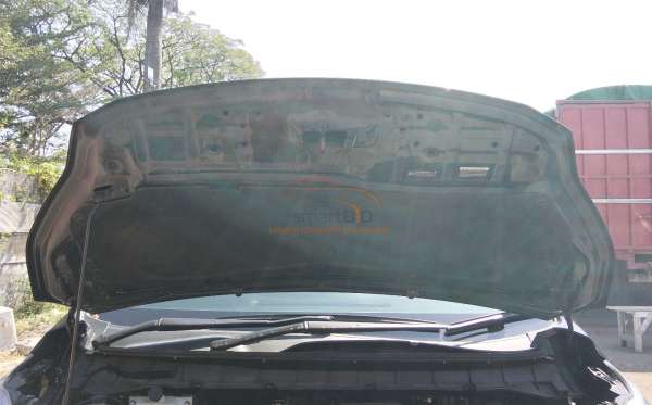 NISSAN SERENA 2.0