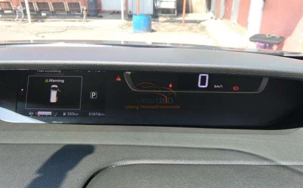 NISSAN SERENA 2.0