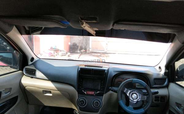 TOYOTA  AVANZA  G