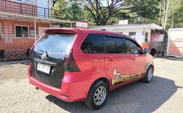 TOYOTA  AVANZA  G