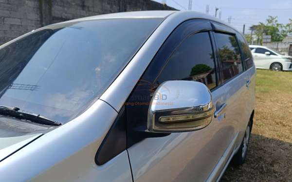 TOYOTA AVANZA 1.3 E