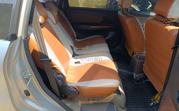 TOYOTA AVANZA 1.3 E
