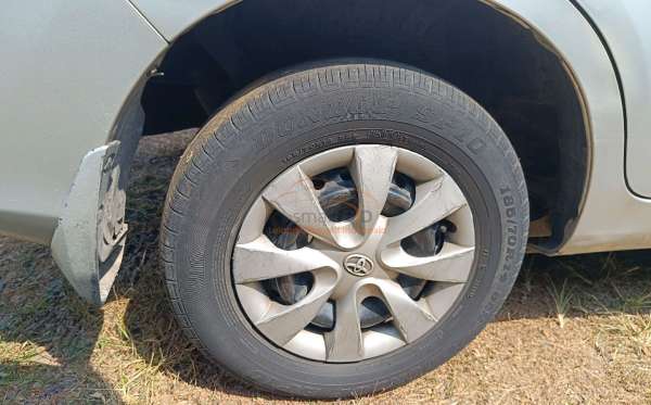 TOYOTA AVANZA 1.3 E