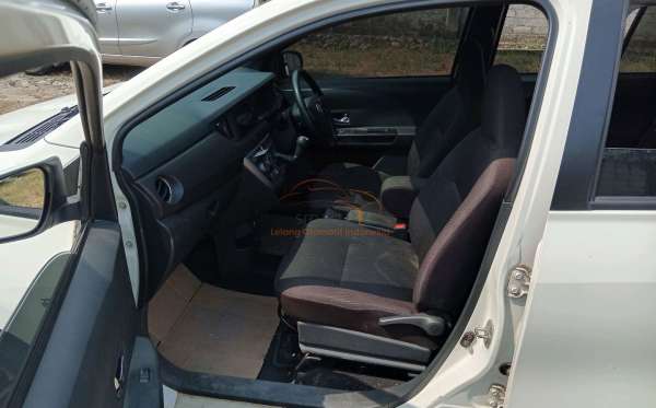 TOYOTA CALYA 1.2 G M/T