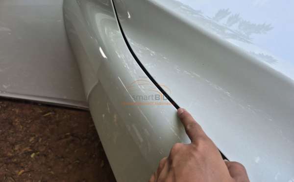 TOYOTA HARRIER 2.0 L
