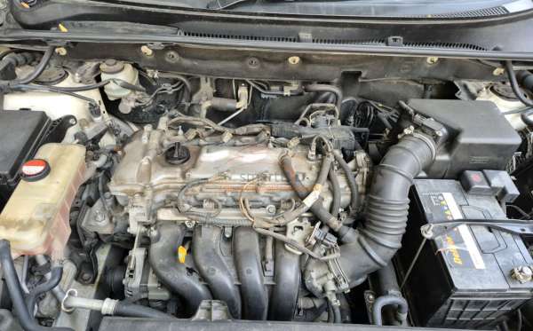 TOYOTA HARRIER 2.0 L