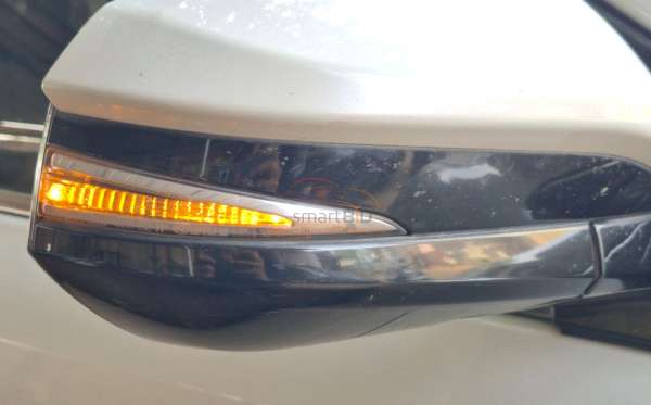 TOYOTA HARRIER 2.0 L
