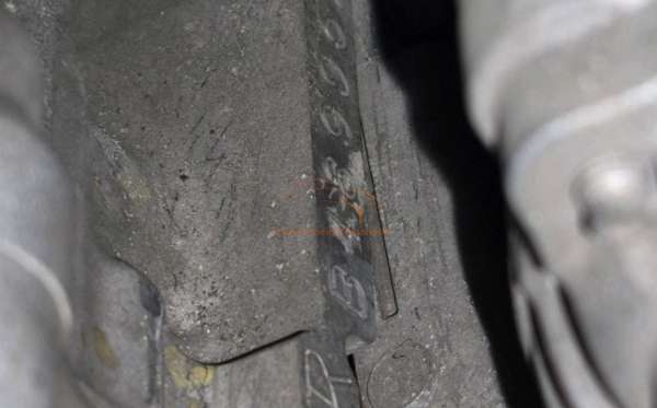 TOYOTA HARRIER 2.0 L