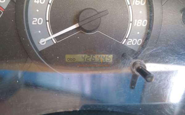 TOYOTA INNOVA G
