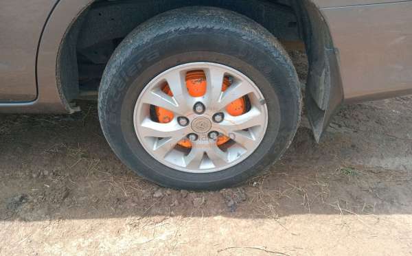 TOYOTA INNOVA G