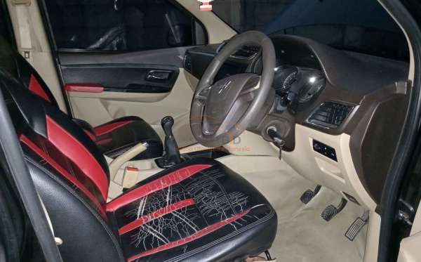 WULING CONFERO S