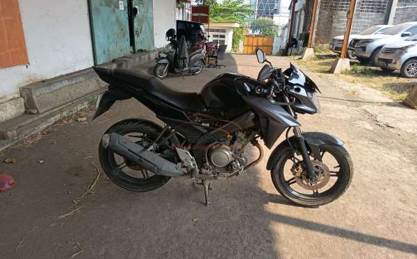 YAMAHA VIXION