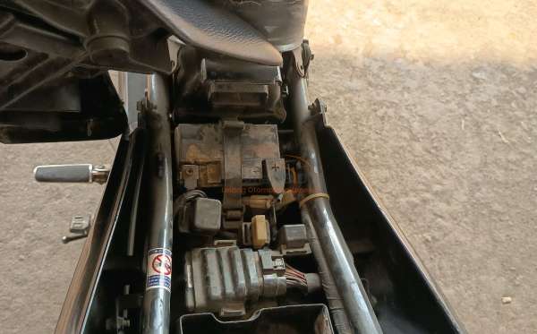 YAMAHA VIXION