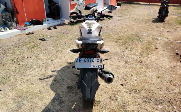 YAMAHA VIXION