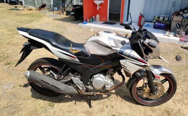 YAMAHA VIXION