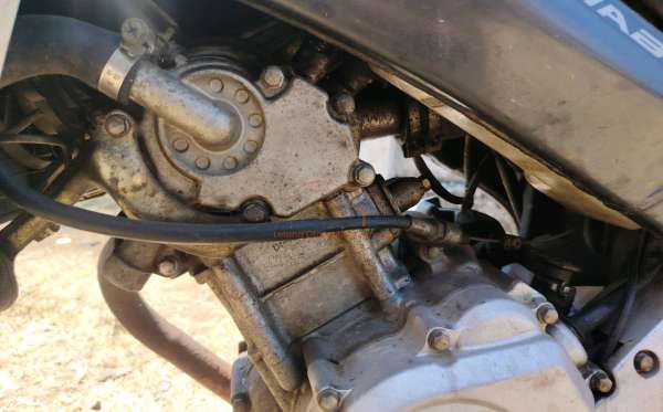 YAMAHA VIXION