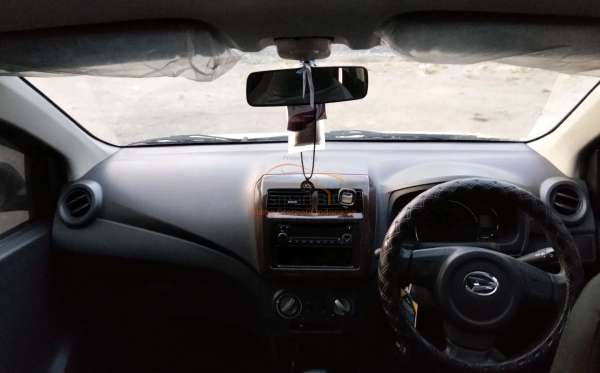DAIHATSU AYLA 1.0 M