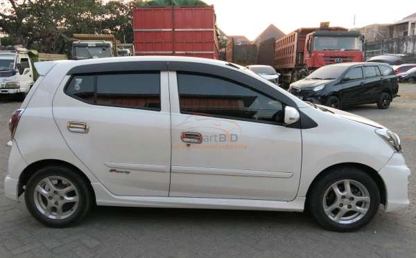 DAIHATSU AYLA 1.0 M