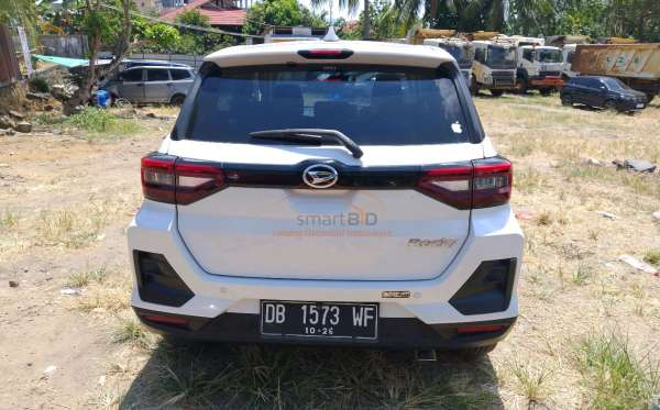 DAIHATSU ROCKY