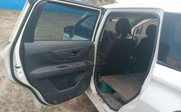 DAIHATSU  XENIA  M