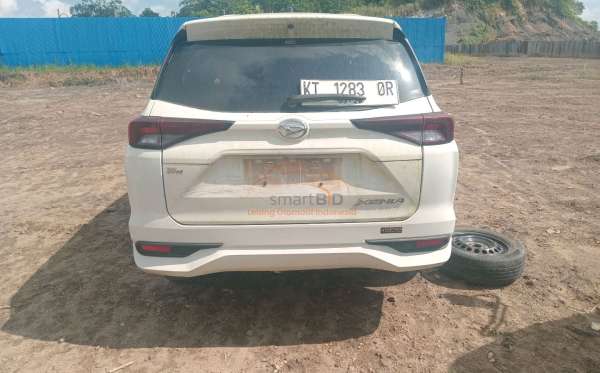 DAIHATSU  XENIA  M