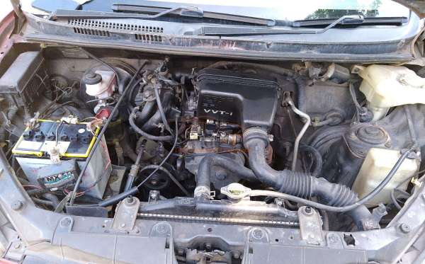 DAIHATSU XENIA