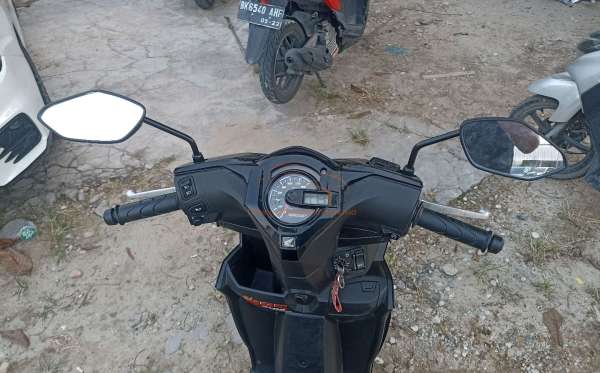HONDA BEAT CBS FI CW