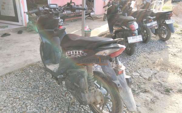 HONDA  BEAT STREET