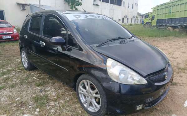 HONDA JAZZ GD3 1.5 IDSI MT