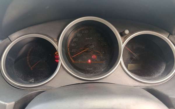 HONDA JAZZ GD3 1.5 IDSI MT