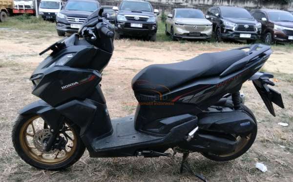 HONDA  VARIO 160