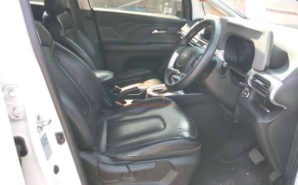 HYUNDAI STARGAZER PRIME 4X2