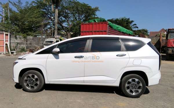 HYUNDAI STARGAZER PRIME 4X2