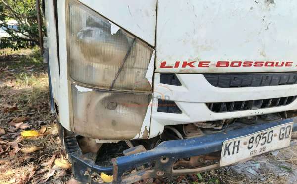 ISUZU NMR