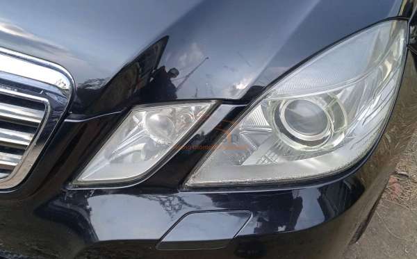 MERCEDES BENZ E 250 CGI