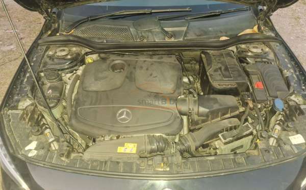 MERCEDES BENZ GLA 200 GA