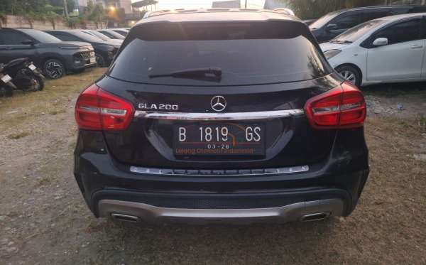 MERCEDES BENZ GLA 200 GA