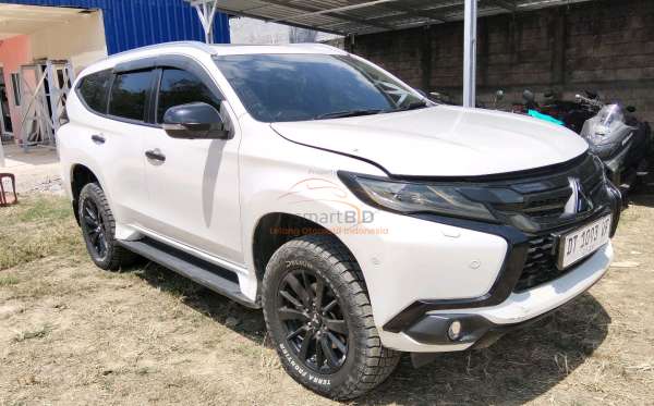 MITSUBISHI  PAJERO  SPORT 2.4L DAKAR-H (4X4)