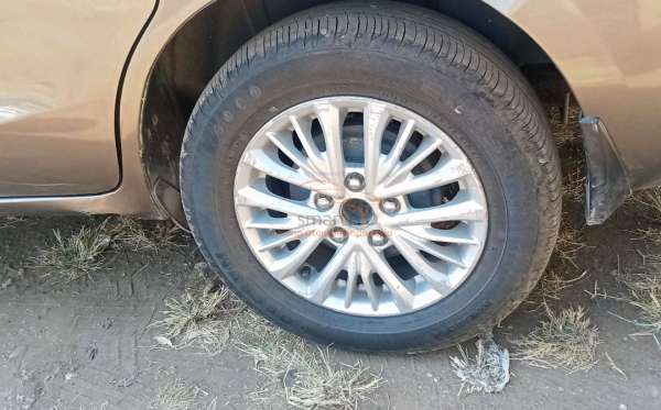 SUZUKI ERTIGA GL