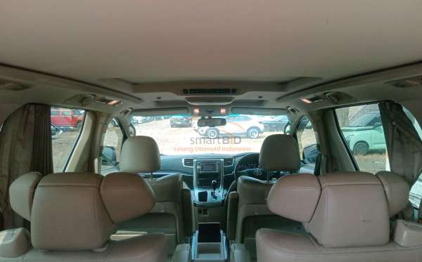 TOYOTA ALPHARD 2.4