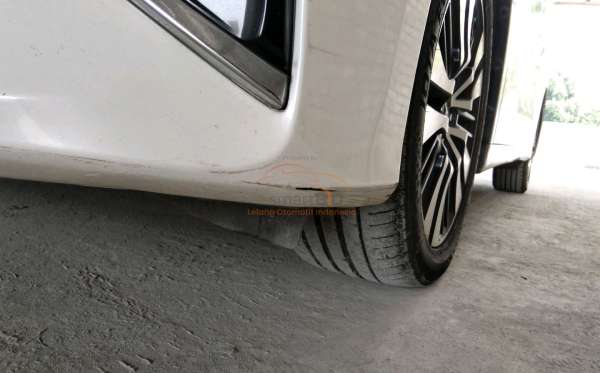TOYOTA ALPHARD 2.5