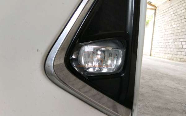 TOYOTA ALPHARD 2.5