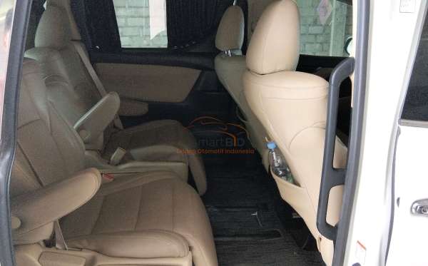 TOYOTA ALPHARD 2.5