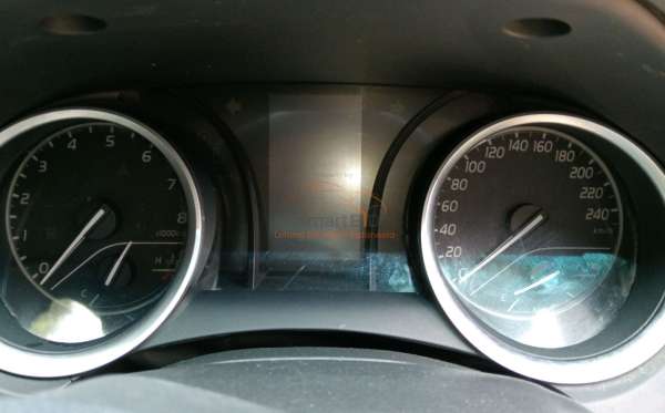 TOYOTA CAMRY V